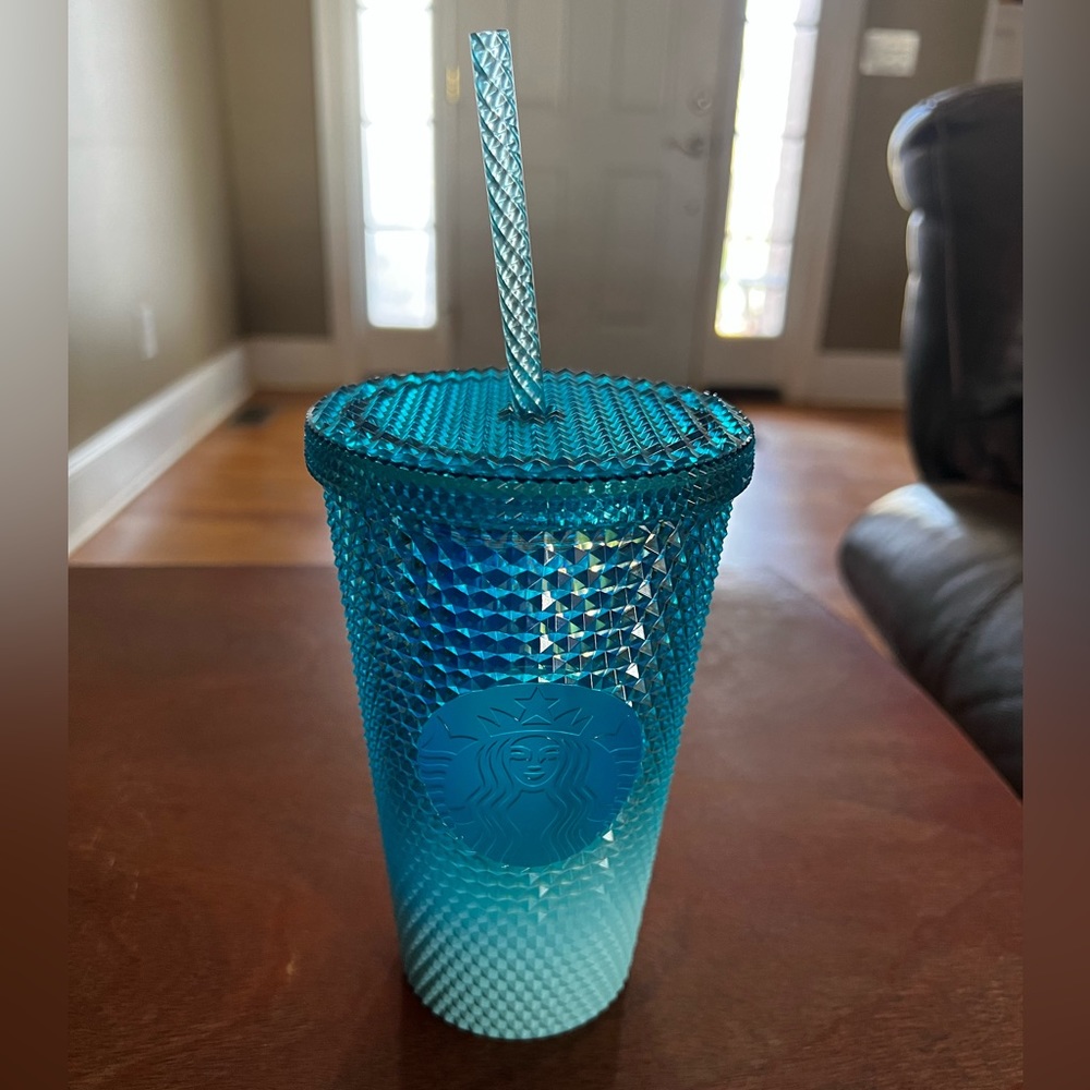 NEW Starbucks 2023 Glacier Blue Ombré Jewel Studded Cold Cup 16oz
